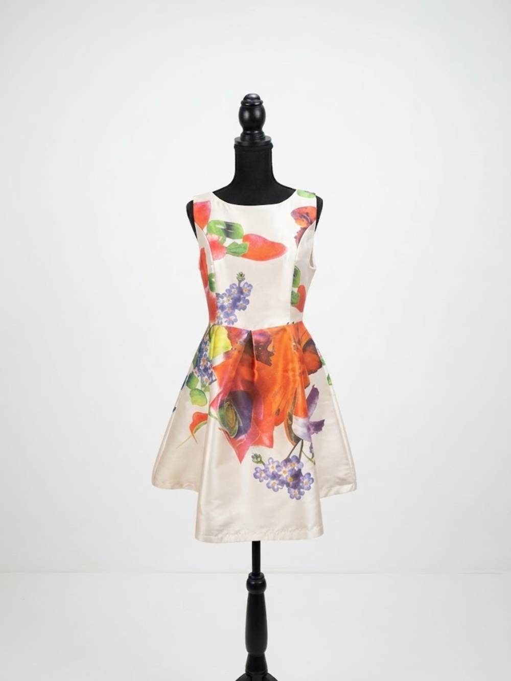 ✨ Chelsea Floral Fit & Flare Cocktail Dress Wearable Art Sleeveless Size Small